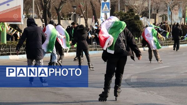 حضور گرم مردم تبریز در راهپیمایی 22 بهمن