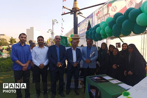 شور غدیر در ورامین خیابان‌های شهر میزبان جشن بزرگ مردمی