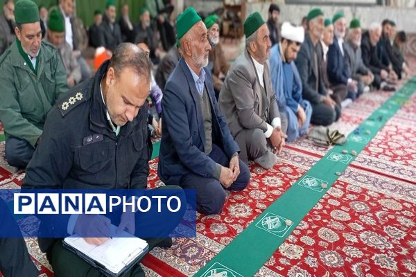 اقامه نماز عبادی،سیاسی جمعه همزمان با ایام دهه فجر در شهر بار نیشابور