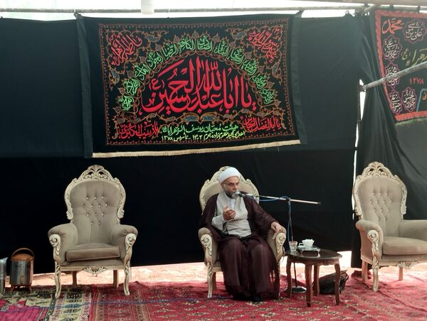 محفل نورانی دعای عرفه در گلزار شهدای شهرک طرق 