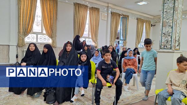 افتتاحیه کلاس‌های تابستانه و رادیو دانش‌آموزی دارالقرآن امام حسین (ع)