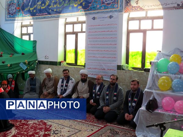 بازدید قائم مقام سازمان دانش‌آموزی از دانش‌آموزان پیشتاز معتکف بام و صفی‌آباد