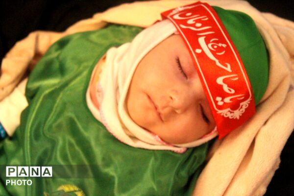 اجتماع شیرخوارگان حسینی در حرم مطهر رضوی