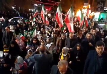 همبستگی دانش‌آموزان مدارس دخترانه ناحیه ۳ آموزش و پرورش با دانش‌آموزان شهید مدرسه میناب