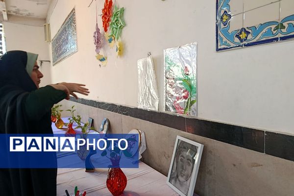  نمایشگاه فرهنگی و هنری دبیرستان عترت