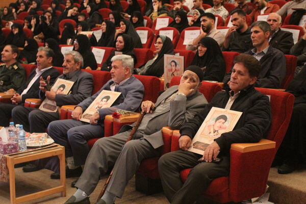نخستین اجلاسیه شهدای دانشجو معلم در زنجان 