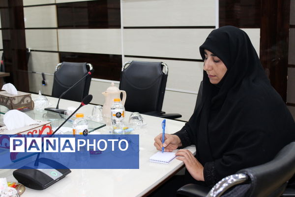 جلسه ستاد بزرگداشت مقام معلم استان بوشهر