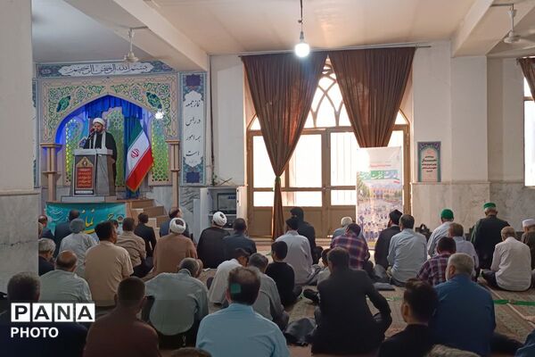 مراسم گرامیداشت هفته تربیت‌بدنی و ورزش در جوار بارگاه ملکوتی امامزادگان طاهر و مطهر خیرآباد