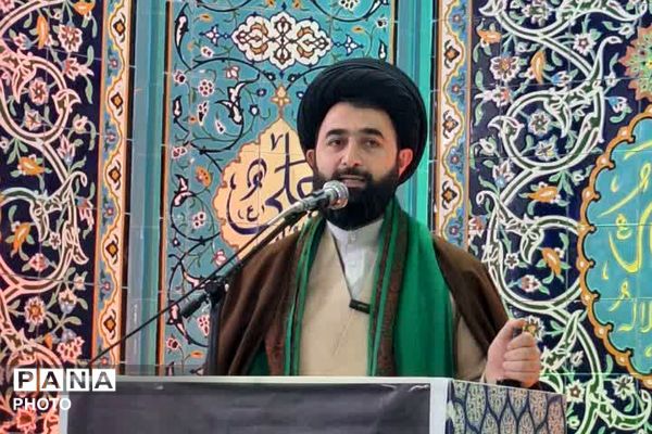 نماز جمعه‌ای با عطر ماه رمضان در شهرستان فیروزکوه