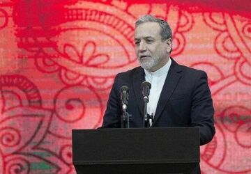 عراقچی: باید موانع توسعه روابط تهران-توکیو را برطرف کرد