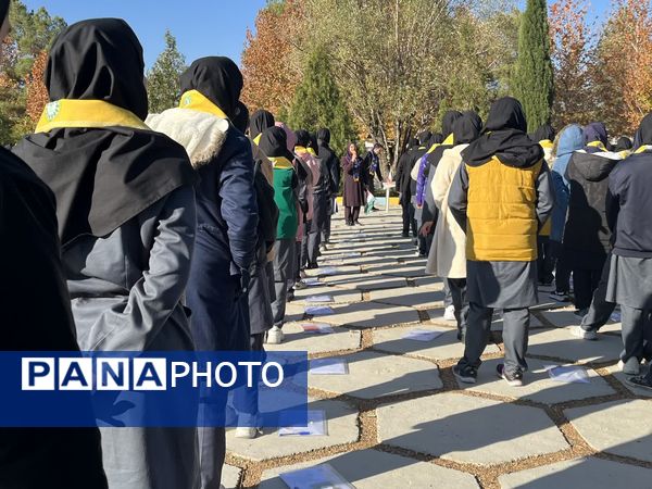 اردو تمشک در اردوگاه شهید دستغیب شیراز