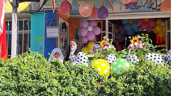 برگزاری آیین جشن شکوفه‌ها در مدارس استان البرز
