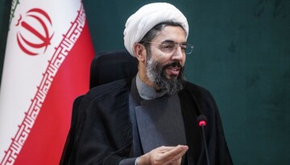 ۱۳ آبان نماد مایوس‌کردن دشمن و قوی کردن دل مومنان است/ آمریکا توسط ملت ایران تحقیر شده است