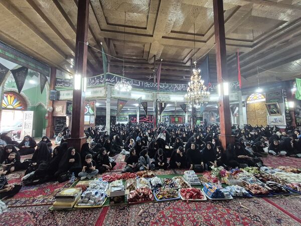 مراسم شیرخوارگان حسینی در بلده