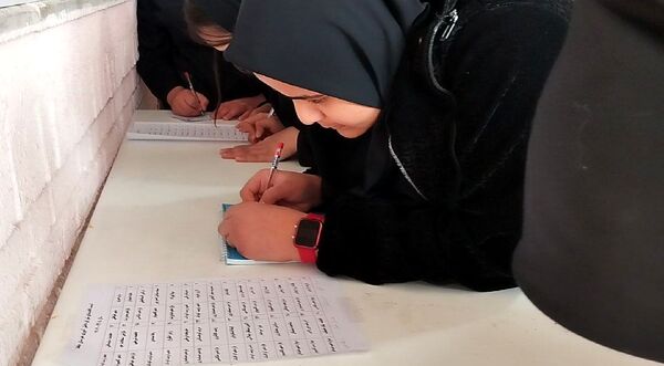  انتخابات شورای دانش‌آموزی در هنرستان کاردانش حافظ