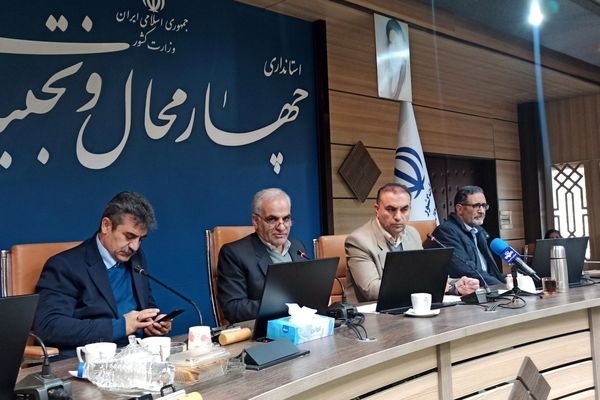 جلسه شورای آموزش و پرورش در استانداری استان چهارمحال وبختیاری