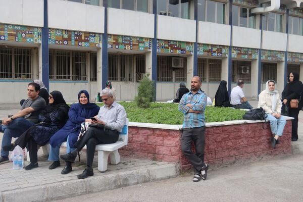 غوغای دانشگاه فردوسی مشهد در روز کنکور ۱۴۰۴