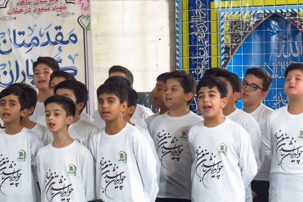 محفل انس با قرآن کریم به میزبانی دبیرستان شاهد‌ شهید مسعود‌ درخشان 