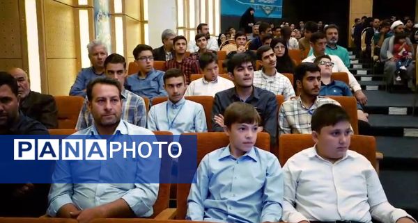 تقدیر از منتخبین مسابقات کشوری قرآن  نیروی انتظامی 