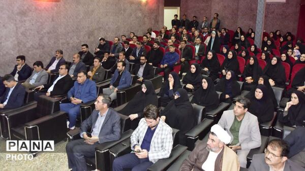 حضور مدیر کل آموزش و پرورش لرستان  در تجمعات پرشور شبانه