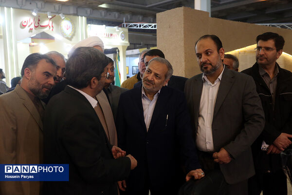 بازدید وزیر آموزش و پرورش از سی‌ودومین نمایشگاه بین‌المللی قرآن کریم