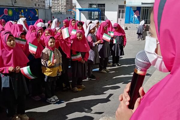 اعتراض و اندوه دانش‌آموزان رودهن از شهادت سیدحسن نصرالله