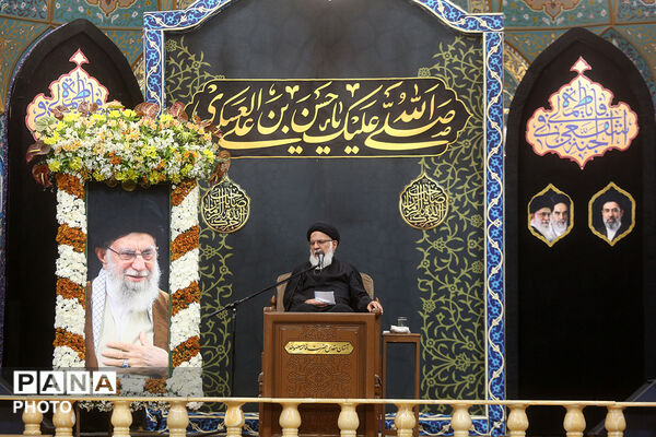 عزاداری شب شهادت امام حسن عسگری(ع) در حرم کریمه اهل بیت(س)