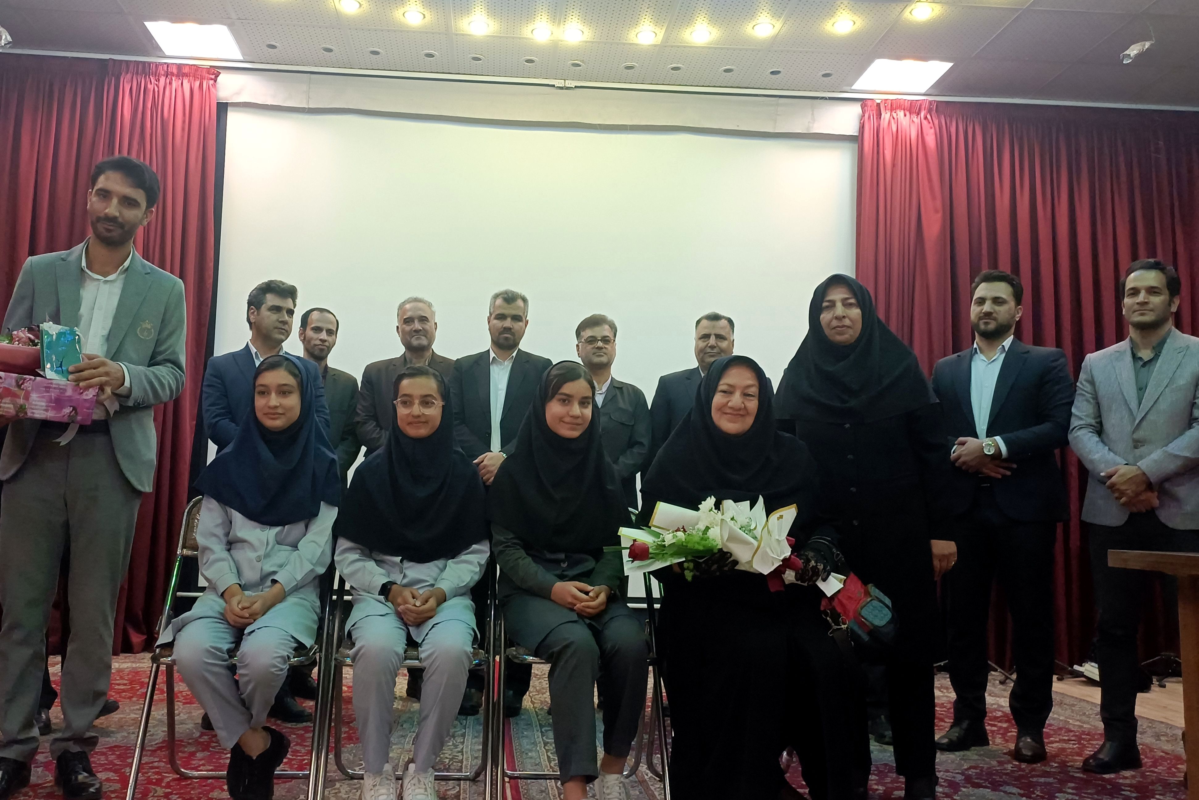 آیین  تقدیر از برگزیدگان مسابقات  ملی ادبی "تا سیمرغ" در نیشابور