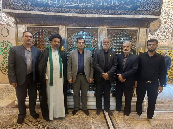 مراسم غبار روبی و زیارت ضریح مطهر سلطانعلی ابن امام محمد باقر (ع) در کربلای ایران 