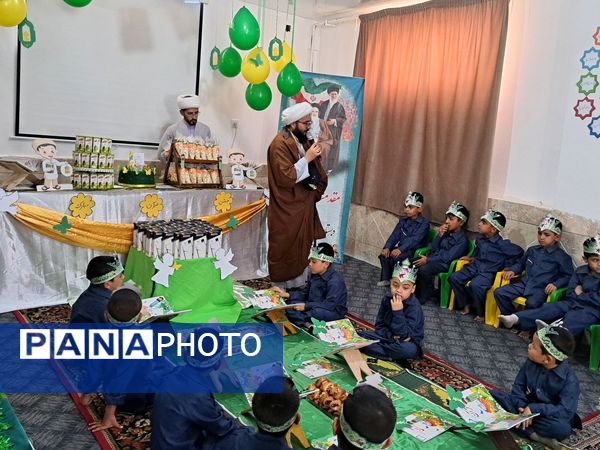 جشن قرآن در دبستان حاج محمد عجب شیر 