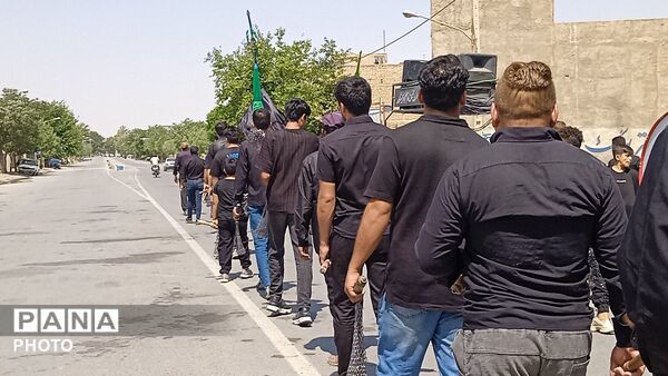 نهمین روز از مراسم عزاداری امام حسین (تاسوعای حسینی)در مسجد امام سجاد(ع)