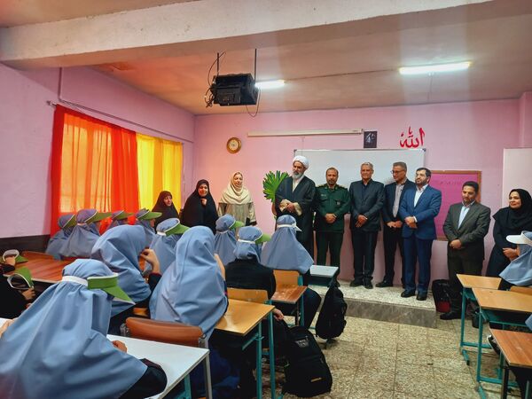 برگزاری زنگ مهر و مراسم بازگشایی در مدارس شهرستان ملارد