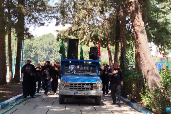 شکوه عزاداران رضوی در لردگان