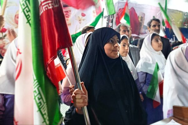 موکب آموزش و پرورش ناحیه یک کرمانشاه، نقطه عطف راهپیمایی شبانه شد