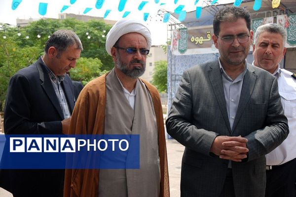 افتتاح نمایشگاه دهه ولایت در بوستان زیتون شهر قیامدشت