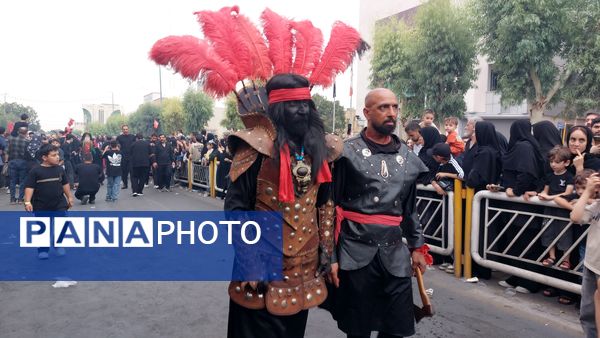 جلوه‌هایی از حرکت نمادین کاروان اسرای کربلا در قم