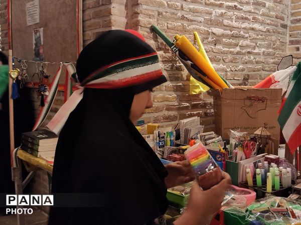  قاب پانا میزبان غرفه کودک در حسینیه امام خمینی 