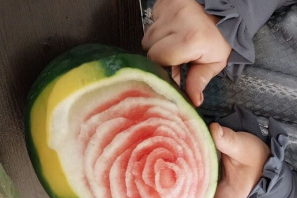 برنامه های شاد و متنوع به مناسبت شب یلدا در مدرسه منتصرین شاهد