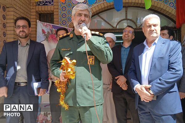 جشن جوانه در مدرسه شهید قادسی؛ آغاز فصلی تازه از امید و شکوفایی 