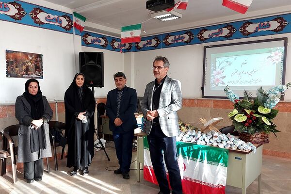 بزرگداشت روزجهانی معلول در مدرسه شهدای تقی زاده ۴