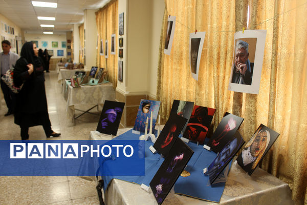 برپایی نمایشگاه هفته مشاغل در هنرستان شهید مهدی هندویان قم