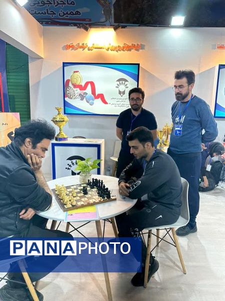 فعالیت غرفه منطقه ۱۰ شهرداری مشهد مقدس در جشنواره خانواده ورزش 