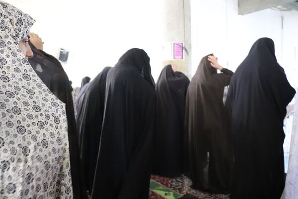 اقامه نماز جمعه قروه به امامت حجت‌الاسلام عابدین رستمی