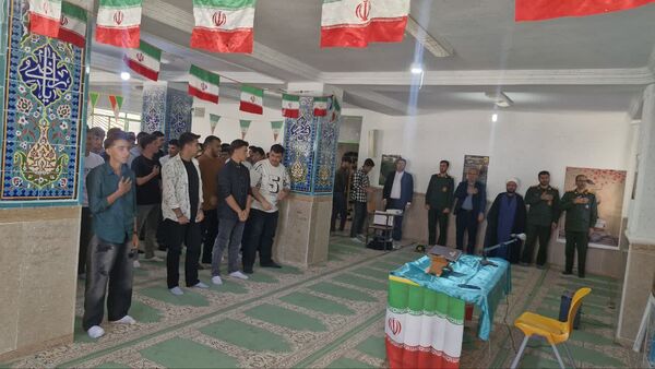 یادواره شهدای دانش‌آموز دبیرستان نمونه علامه امینی سی‌سخت