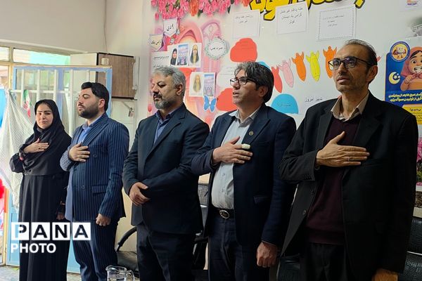 افتتاح جشنواره جابر ابن حیان در دبستان کوثر بهارستان‌دو