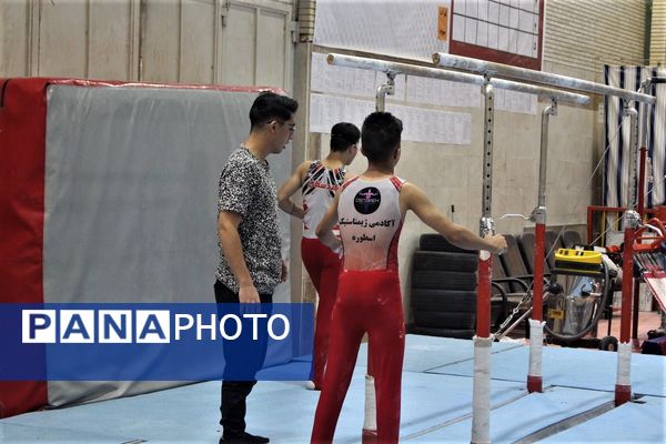 مسابقات انتخابی تیم ملی جوانان ژیمناستیک هنری در قم