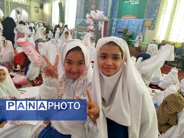 بزرگ‌ترین مراسم جشن تکلیف دانش‌آموزان پایه سوم ابتدایی شهرستان مراغه 