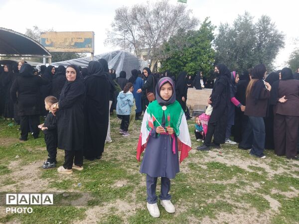 تشییع  و خاکسپاری دو برادر شهید دانش‌آموز در شهر مصیری رستم