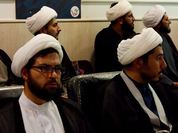 نشست روحانیون و ائمه جماعت مساجد با امام جمعه کاشمر