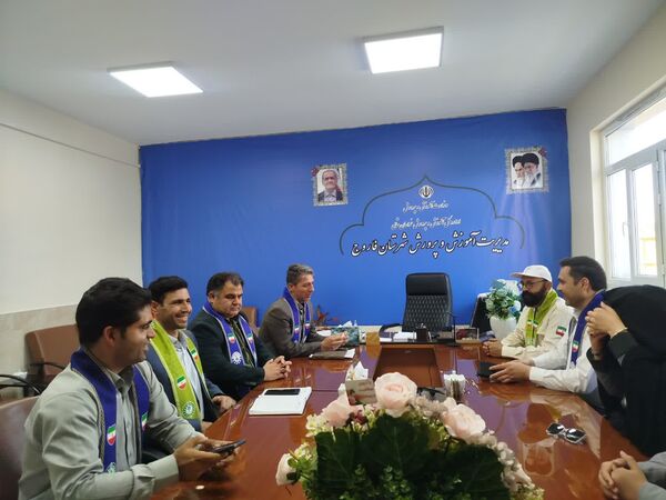 بازدید ارزیاب کشوری سازمان دانش‌آموزی در مدارس تمام پیشتاز شهرستان فاروج